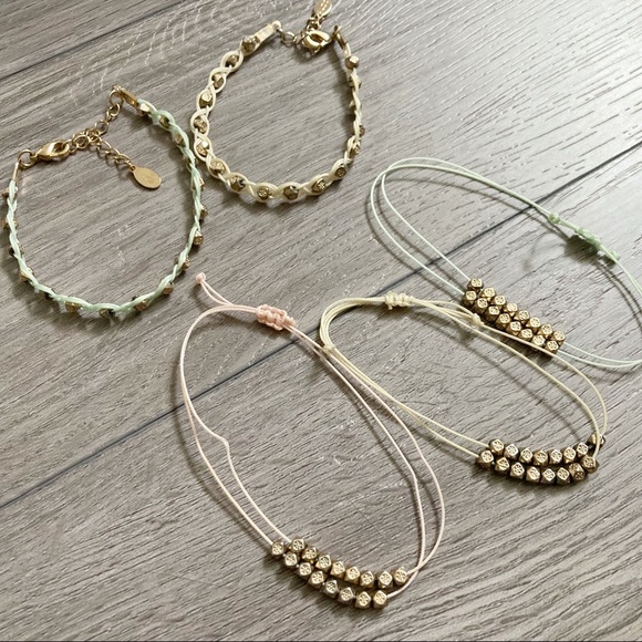 Pastel beaded string bracelets - Picture 4 of 5
